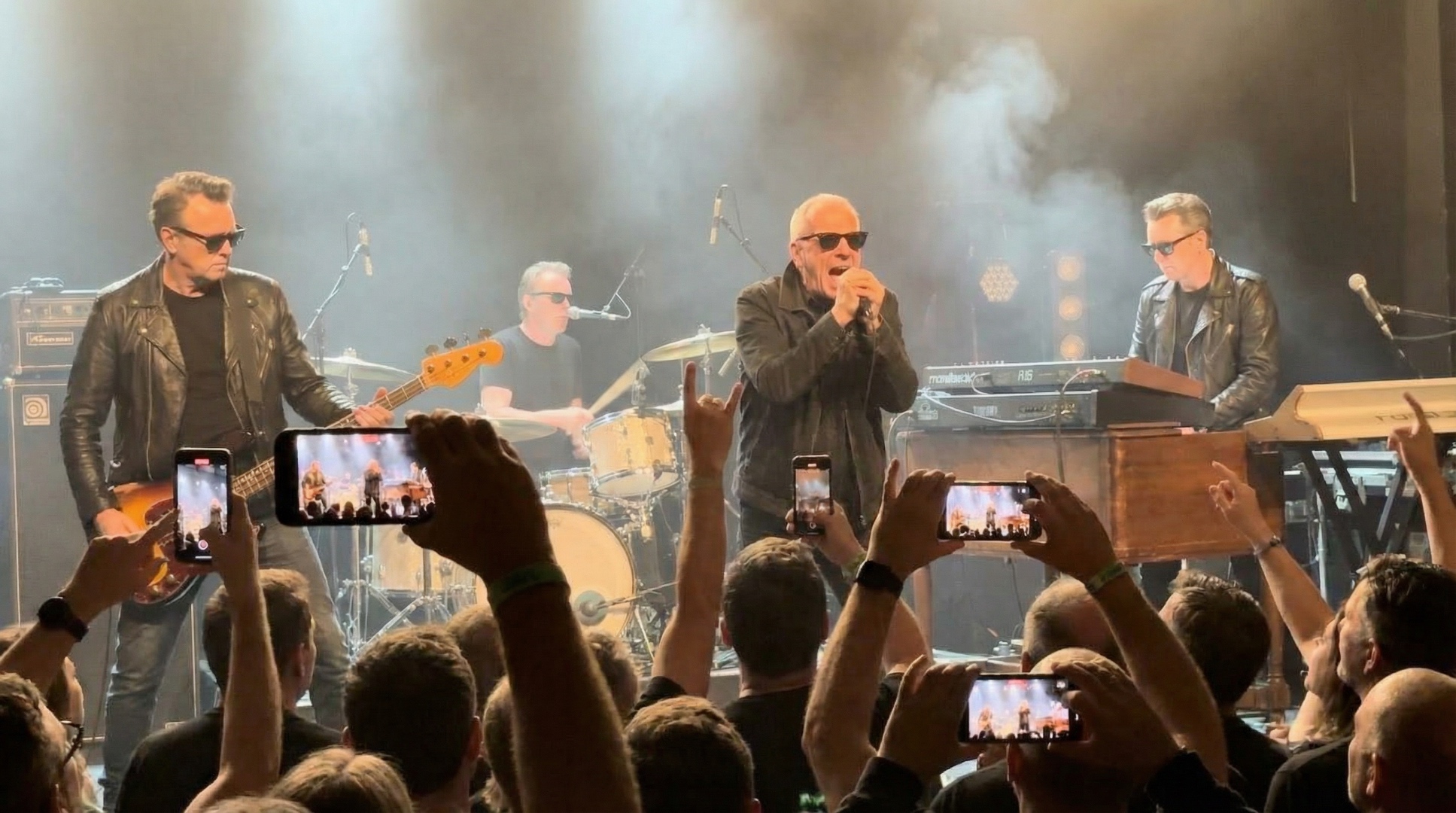 BOOMERHELDEN live — Rauch